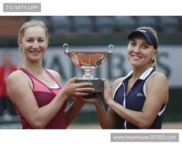 重庆网球队崛起之路：从默默无闻到世界杯舞台的成长历程